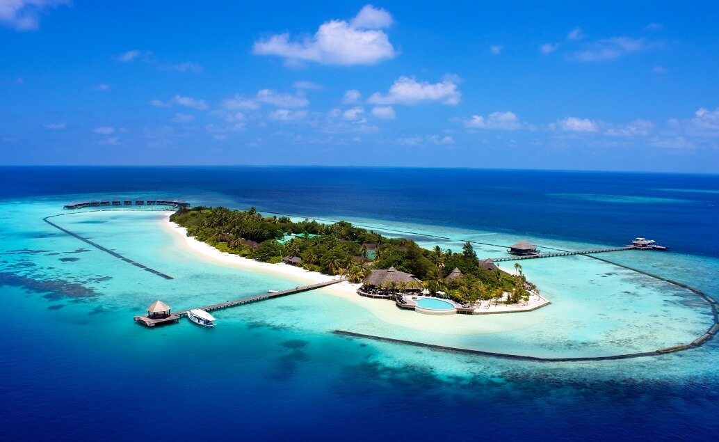 Komandoo Maldives Island Resort 5*