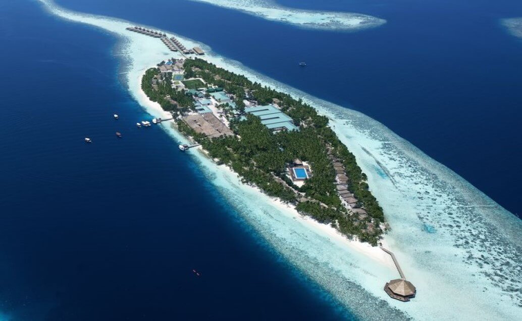 Vilamendhoo island resort 4*