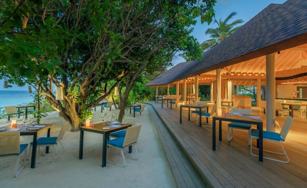 Dhigali Maldives 5*