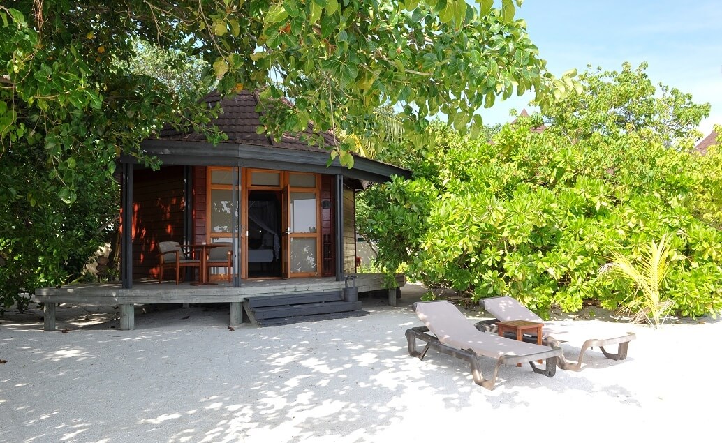 Komandoo Maldives Island Resort 5*